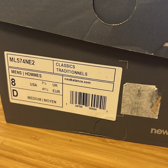 New Balance Leather 574 Core Sneakers New With Box - Picture 5 of 7